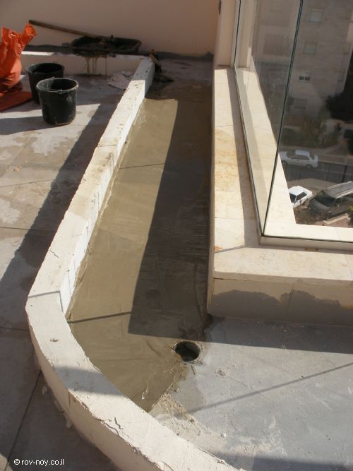 איטום אדניות